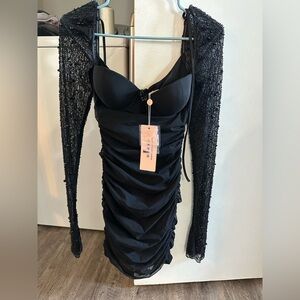 Oh Polly Pearl Sleeve Dress